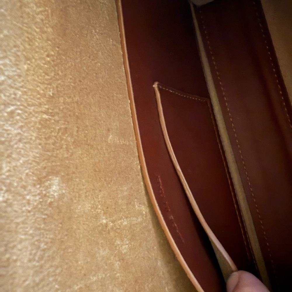 Teddi Joelle Signature Clutch and Card Holder in cognac - Picture 10 of 12